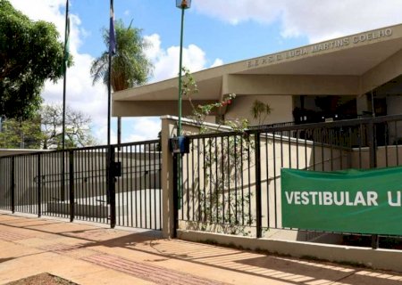 Tema da redação da UFGD diz sobre a desvalorização da educação e cultura da ostentação