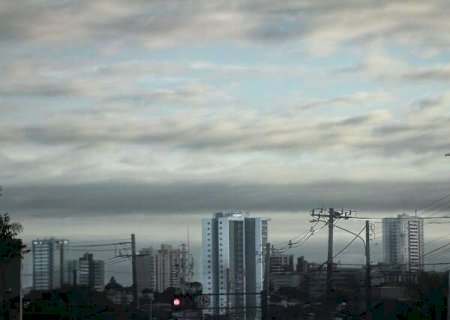Calor, umidade e risco de temporais marcam o pen&uacute;ltimo dia do ano em MS