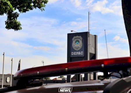 Homem é preso após ameaçar esposa de morte no Novo Horizonte, em Dourados