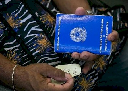 Mesmo com alta escolaridade, população negra segue em desvantagem no trabalho