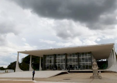 STF adia julgamento sobre suspens&atilde;o de penduricalhos para 25 de mar&ccedil;o
