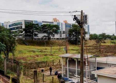 Furto de fios de cobre deixa universidade particular no escuro em Campo Grande>