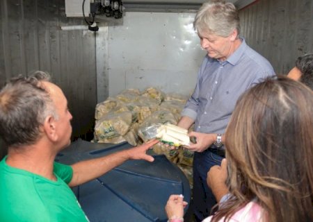 Governo promove inclusão produtiva apoiando agroindustrialização em Dois Irmãos do Buriti>