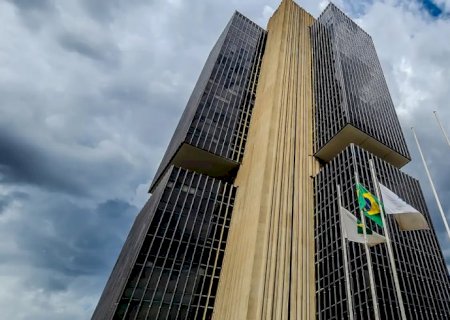 Contas externas têm saldo negativo menor em janeiro de 2026>