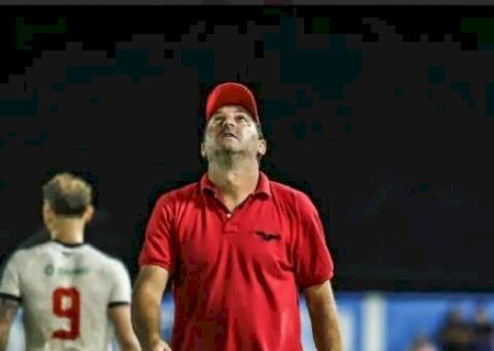 Rodrigo Cascca deixa o &Aacute;guia Negra e se torna a 3&ordf; baixa de t&eacute;cnicos na semana