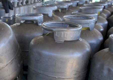 Governo libera R$ 330 milhões para segurar preço do gás de cozinha