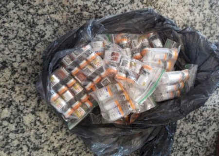 M&eacute;dico &eacute; preso com emagrecedores do Paraguai em caminhonete em MS