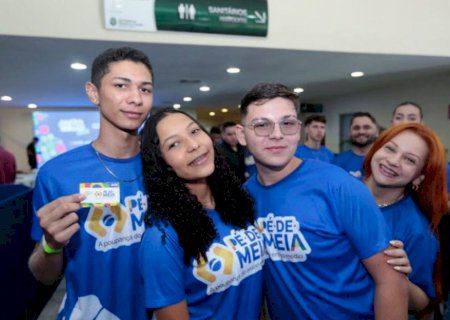 Pagamento da 3ª parcela do Pé-de-Meia começa hoje