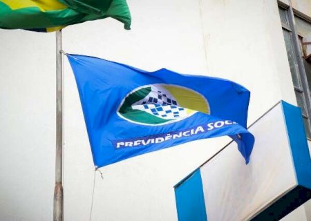 INSS promete devolver desconto indevido a aposentados at&eacute; 20 de junho>