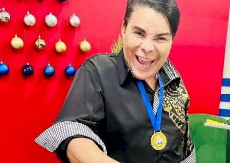 Morre aos 83 anos D&aacute;cio Corr&ecirc;a, nome das colunas sociais de Campo Grande>