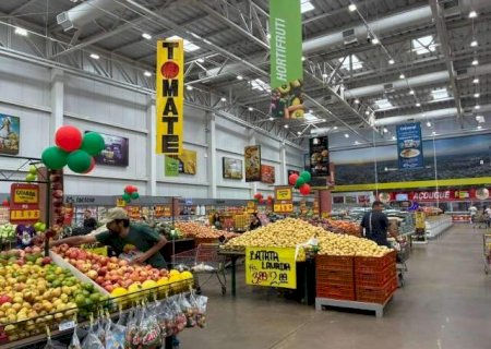 Batata e tomate puxam alta da cesta b&aacute;sica em Campo Grande>