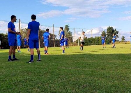 Campe&atilde;o em 2016, Sete de Dourados inicia prepara&ccedil;&atilde;o em busca do retorno &agrave; elite>