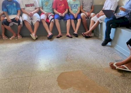 Câmara retoma votação que reduz maioridade penal para 16 anos>