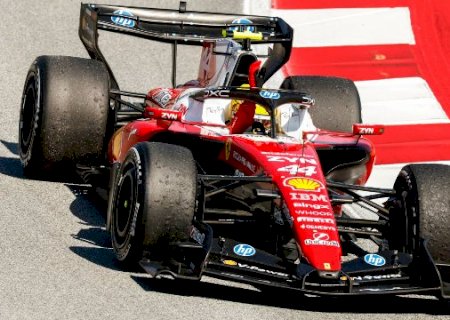 Hamilton vence pela 1&ordm; vez com a Ferrari ap&oacute;s estrat&eacute;gia ousada no GP da Espanha>