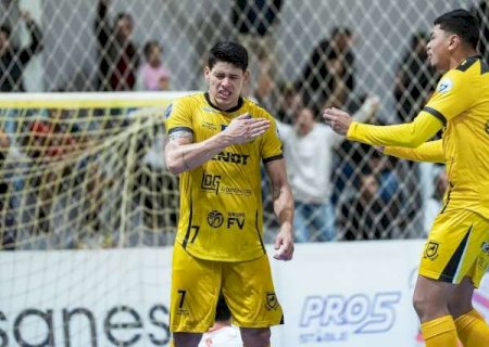 Juventude AG vence na prorroga&ccedil;&atilde;o e avan&ccedil;a &agrave;s quartas da Liga de Futsal