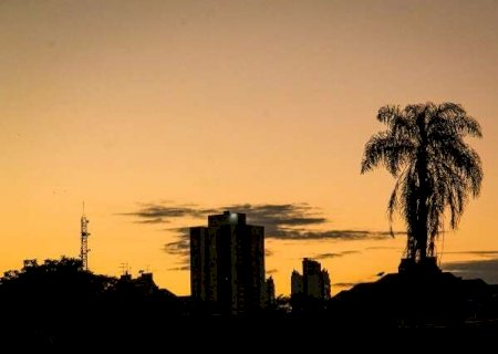 Junho come&ccedil;a com sol, calor e chuva irregular em MS>