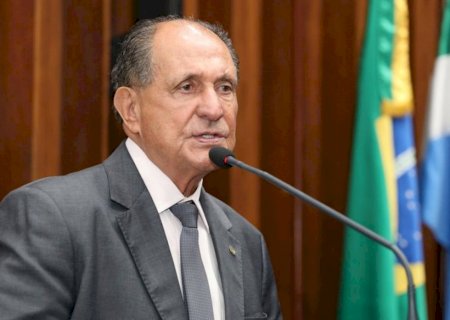 Zé Teixeira articula pavimentação em Dourados e mais saneamento em Laguna Carapã