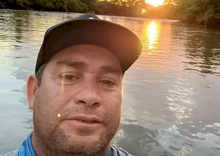 Guia de pesca desaparece no Rio Dourados e bombeiros fazem buscas >