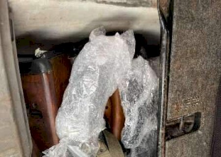 Policial paraguaio &eacute; preso com 20 fuzis que seriam levados ao Rio de Janeiro