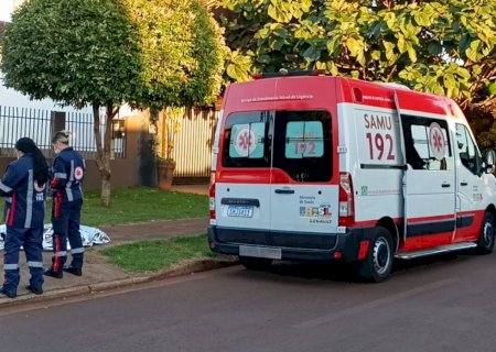 VÍDEO: Família acorda e encontra homem morto na calçada de casa em Dourados>