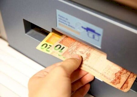 Seis em cada 10 evitam emprestar dinheiro a amigos e parentes