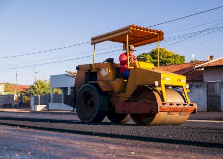 Programa Rua Nova avança e atinge quase 7 mil metros de recapeamento executados em Caarapó