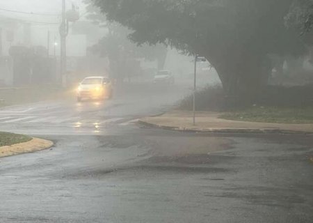 Nevoeiro encobre Ponta Por&atilde; e frente fria derruba temperaturas>