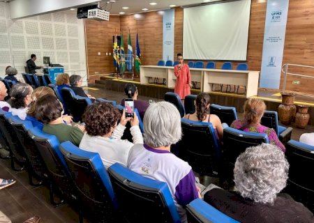 Programa Envelhecer é Legal leva formação sobre direitos da população idosa a gestores e profissionais da rede