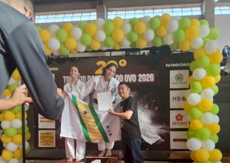 Judocas do projeto social de Vicentina lutam em SP e voltam com mais medalhas na bagagem>